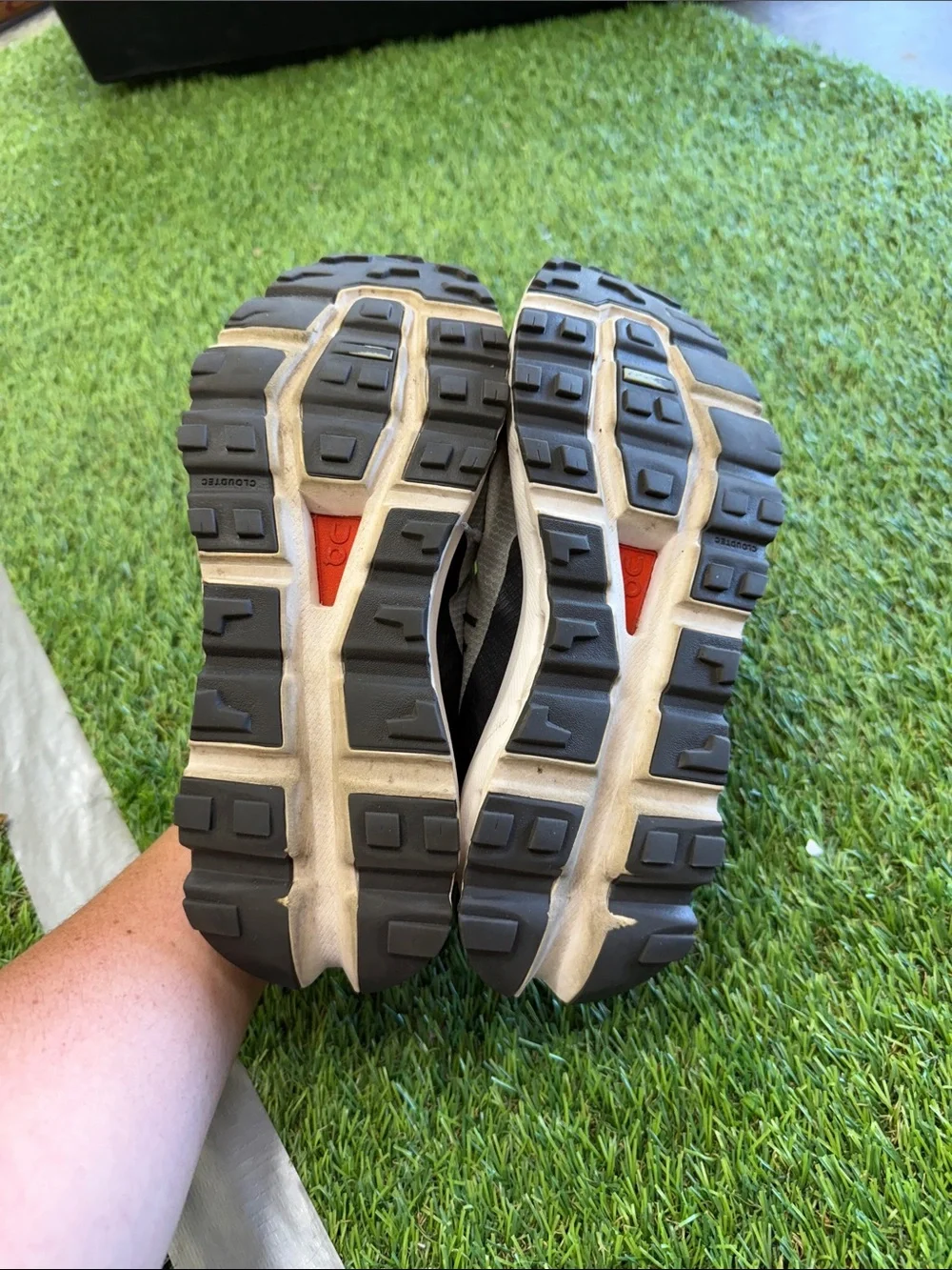 On Running Lightweight Sneakers in Light Gray and Black
